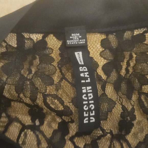 Design Lab Black Lace Women's Blouse - Picture 4 of 5
